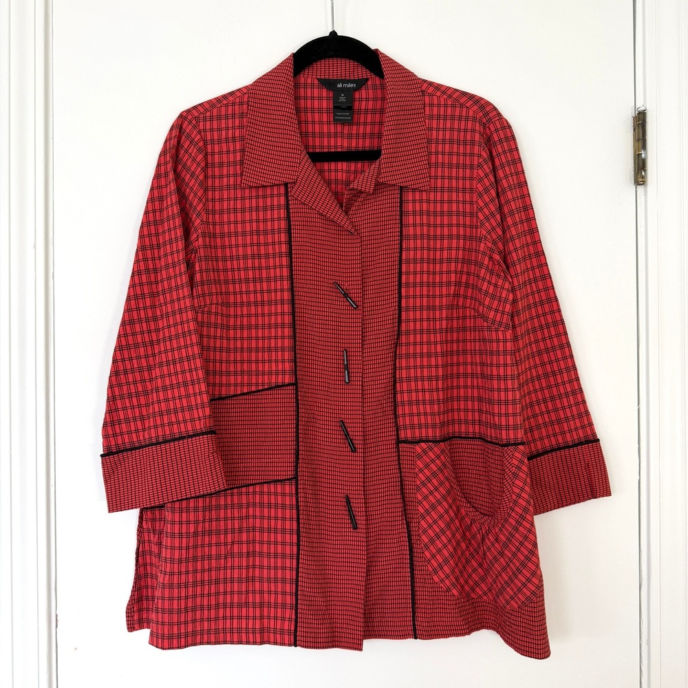 Ali‎ Miles Red Black Plaid Patchwork Toggle Tunic Jacket Medium Art to Wear 3/4